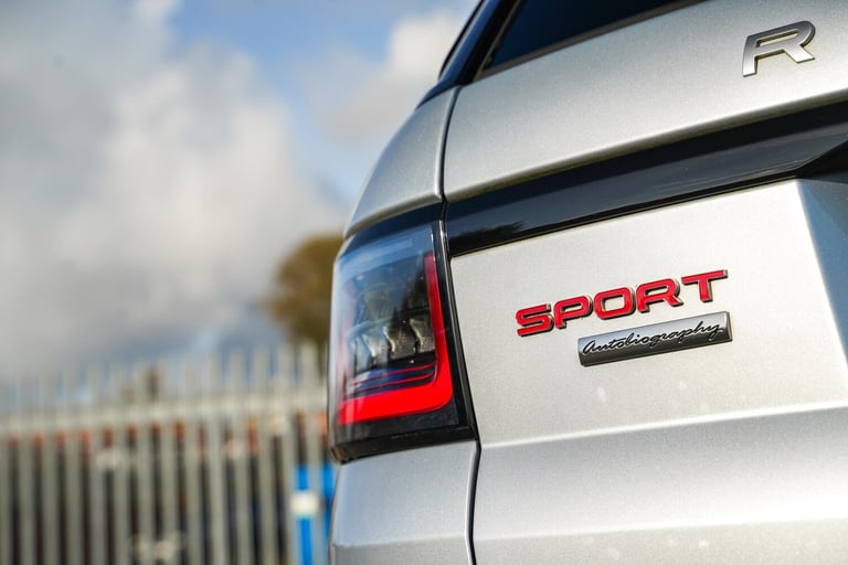 2014 Land Rover Range Rover Sport 3.0 SD V6 Autobiography Dynamic SUV 5dr Diesel Auto 4WD Euro 5 ...
