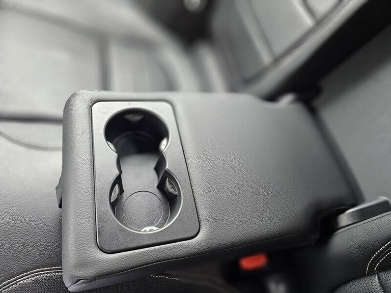 2021 Jaguar XE D200 MHEV R-Dynamic SE Saloon Diesel Automatic