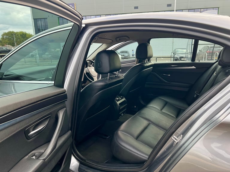 2015 BMW 520D SPORT LCI 190BHP.