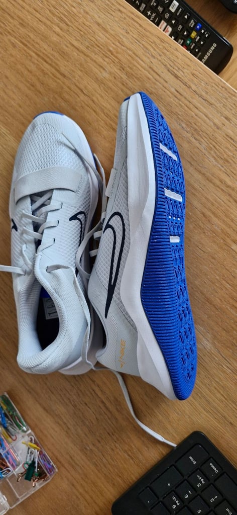 brand new nike trainers