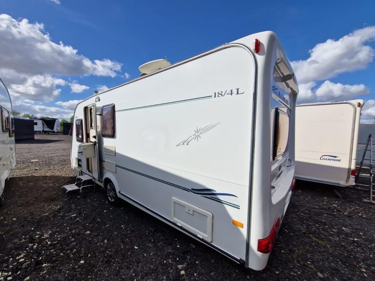 2006 Compass Rambler 18/4L Single axlle 4 Berth Motor Mover Fixed Bed L shape