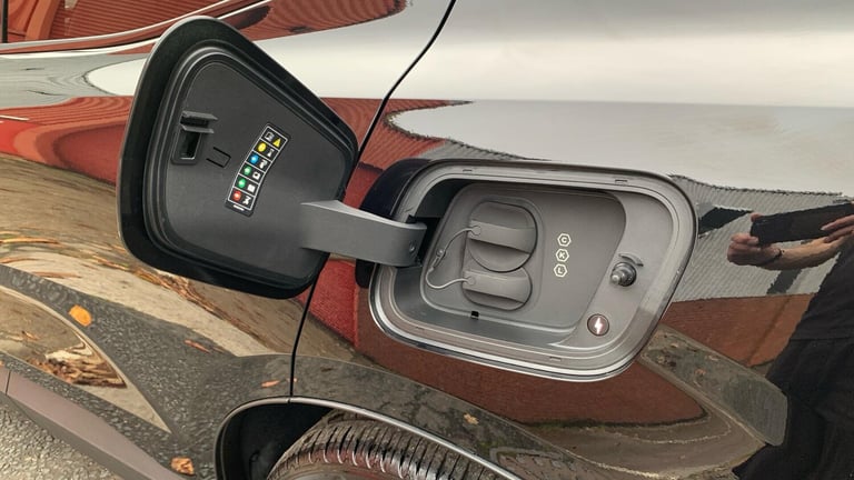 2025 Volvo EX30 Ultra Twin Motor Performance ESTATE Electric Automatic