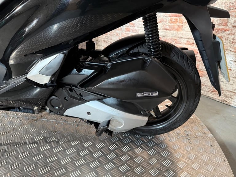 HONDA PCX125 - 2018 Petrol Automatic in Black