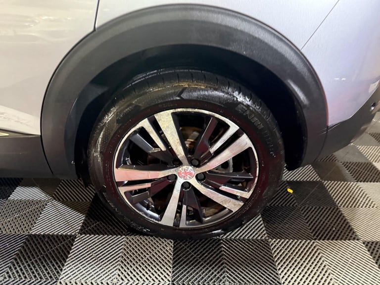2019 Peugeot 3008 1.2 PureTech Allure Euro 6 (s/s) 5dr HATCHBACK Petrol Manual