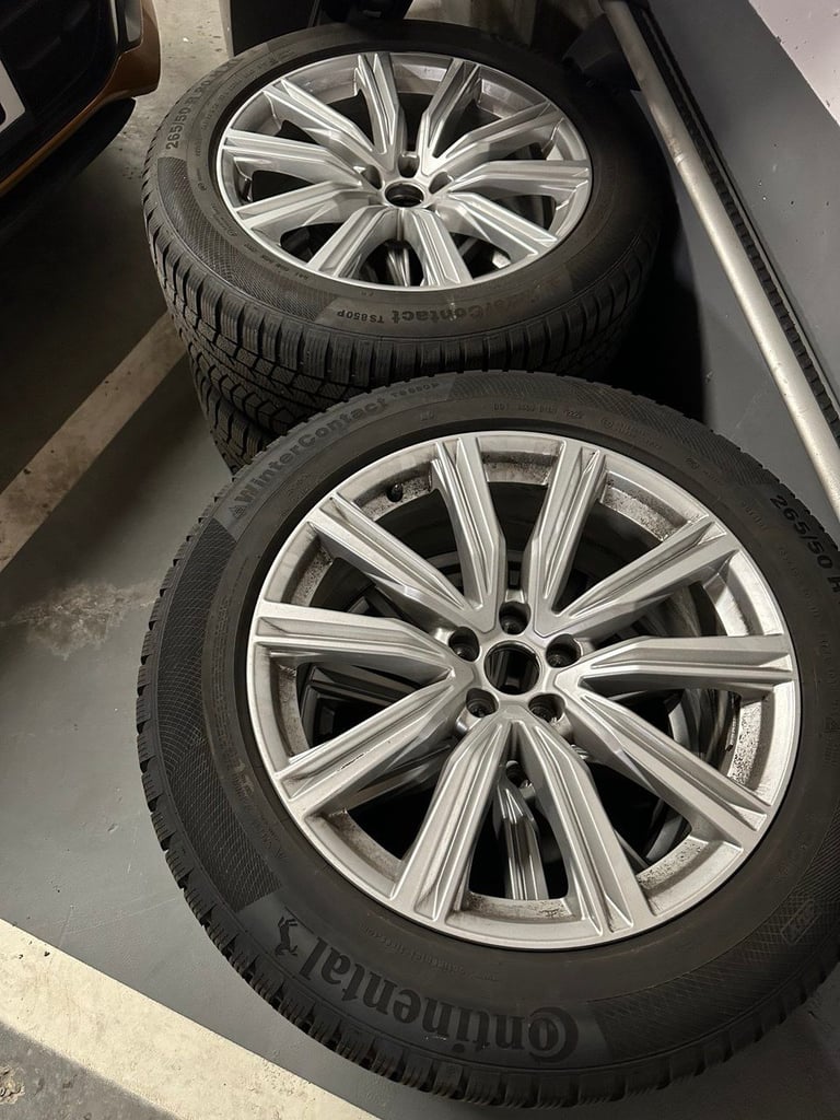Continental WinterContact TS 850P Winter Tires with Alloys (265/50 R20)