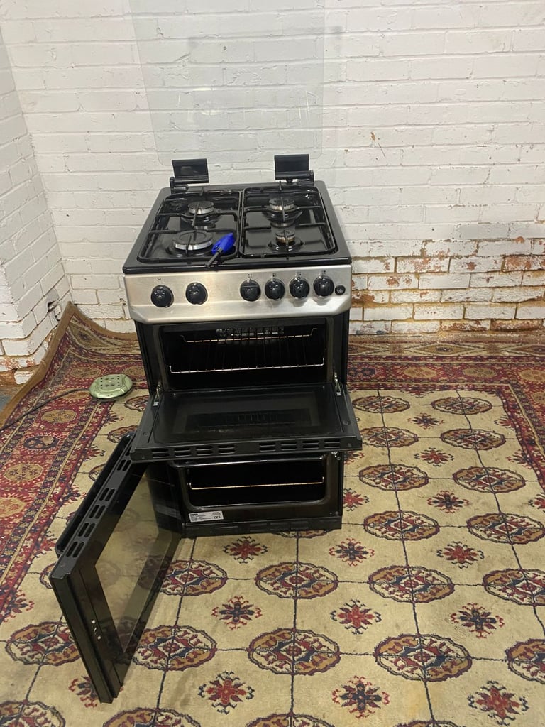 2 beautiful 50cm gas cooker in good condition fully working 