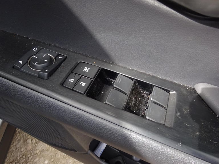 2020 20 REG LEXUS UX 250H F SPORT HYBRID AUTO DAMAGED REPAIRABLE SALVAGE