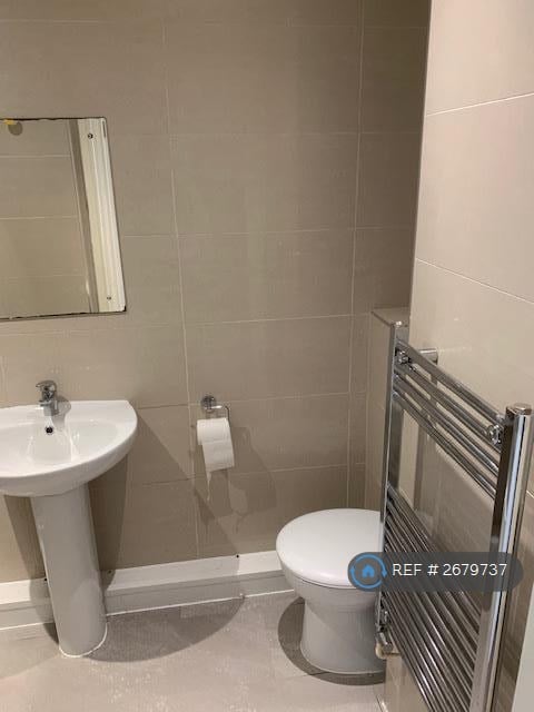 1 bedroom flat in George Street, Nuneaton, CV11 (1 bed) (#2679737)