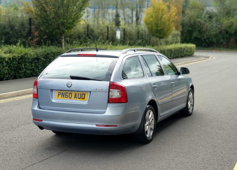2010 Skoda Octavia 1.6 TDI CR Elegance 5dr DSG ESTATE Diesel Automatic