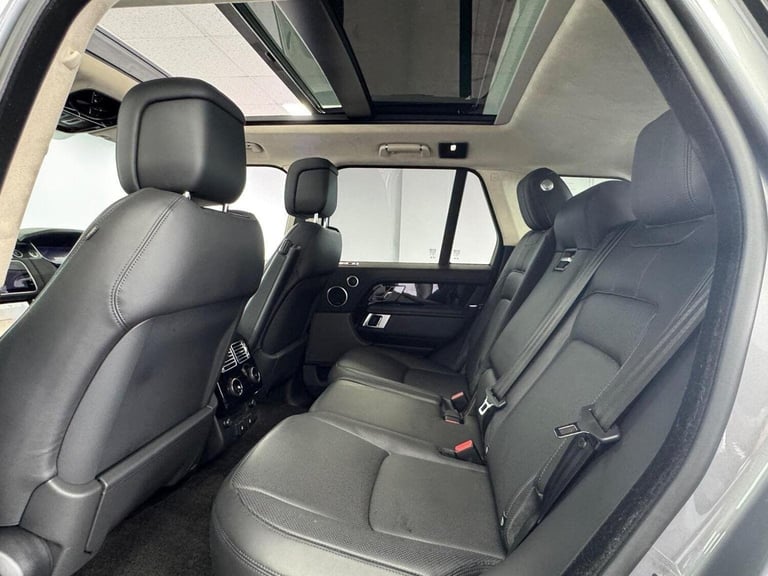 LAND ROVER RANGE ROVER 3.0 D300 MHEV Westminster Black Auto 4WD Euro 6 (s/s)