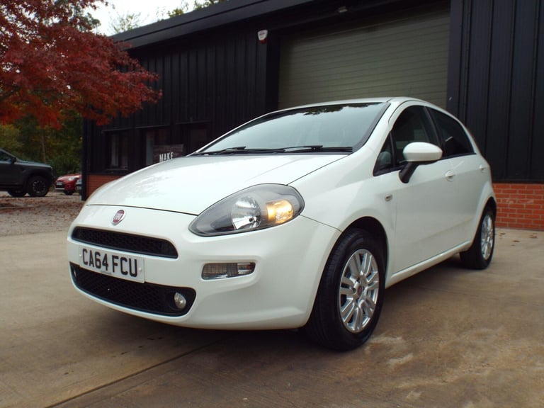 2014 Fiat Punto 1.2 Easy Euro 6 5dr HATCHBACK Petrol Manual