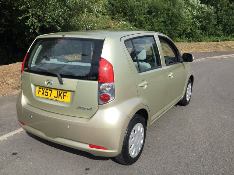 ULEZ GENUINE MILES TOYOTA ENGINE VALUE NEW MOT VERY GOOD CONDITION THROUGHOUT 