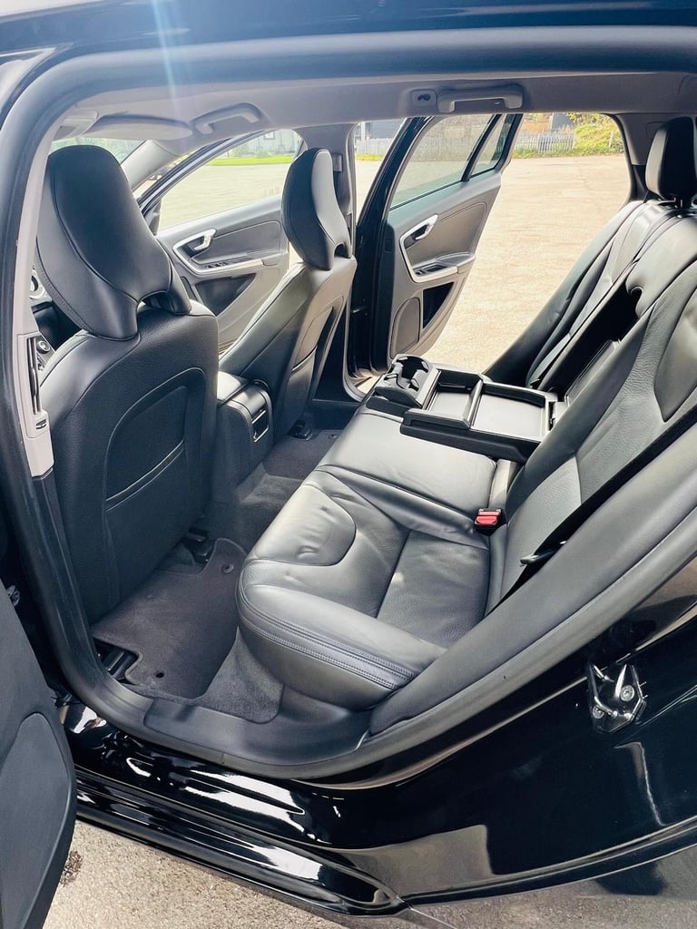 Volvo v60 t4 1.6 petrol ulez free leather cruise control reverse camera 