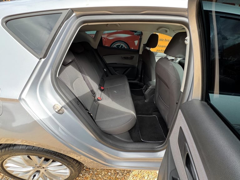 2018 SEAT Leon 1.2 TSI SE Dynamic Technology Euro 6 (s/s) 5dr HATCHBACK Petrol Manual