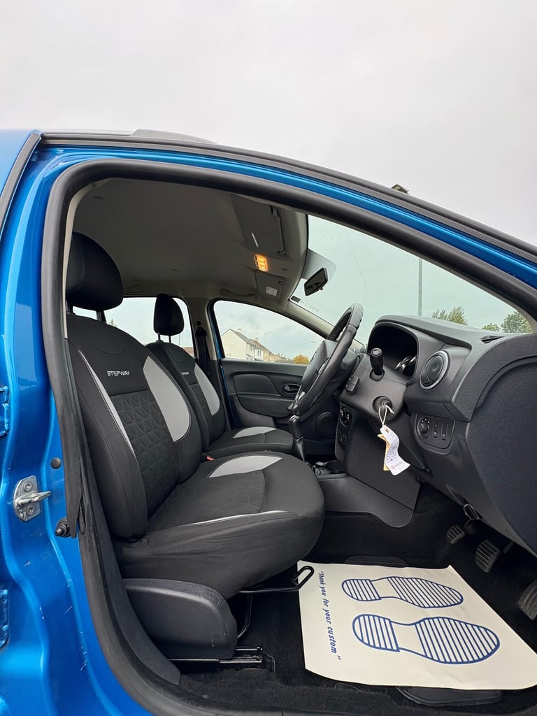2014 Dacia Sandero Stepway 0.9 TCe Laureate 5dr HATCHBACK Petrol Manual