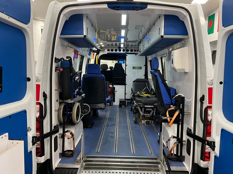 2016 Renault Master LM35 BUSINESS 2.3DCI 130PS LWB 7 SEAT DISABLED ACCESS MINIBUS C/W STRETCHER P...