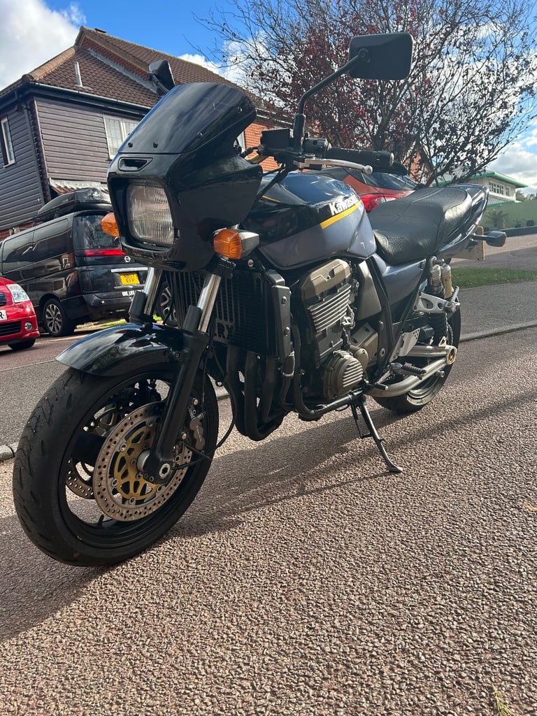 Kawasaki ZRX1200