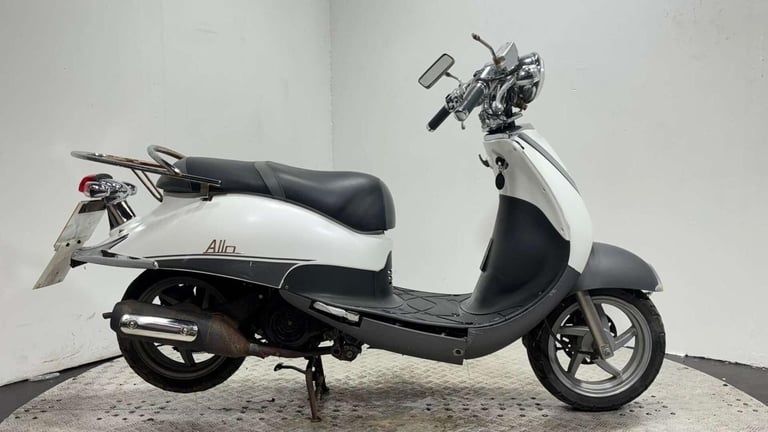 image for SYM Allo 2012 non running project scooter bike 125cc