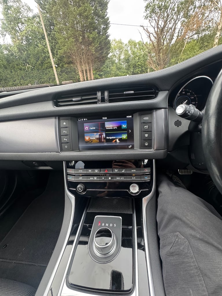 2016 Jaguar XF 2.0d [180] R-Sport 4dr Auto SALOON Diesel Automatic