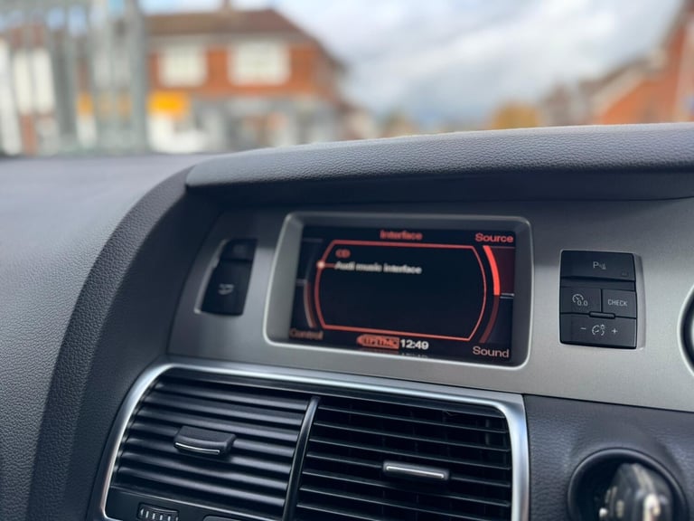 2009 Audi Q7 4.2 TDI Quattro S Line 5dr Tip Auto ESTATE Diesel Automatic