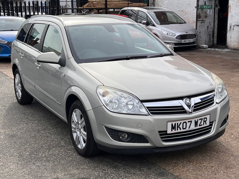 2007 Vauxhall Astra 1.8i VVT Design 5dr Auto ESTATE Petrol Automatic