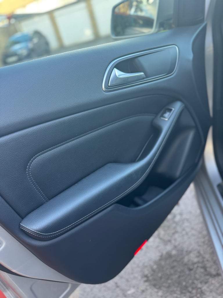 Mercedes-Benz, B CLASS, MPV, 2016, Manual, 2143 (cc), 5 doors