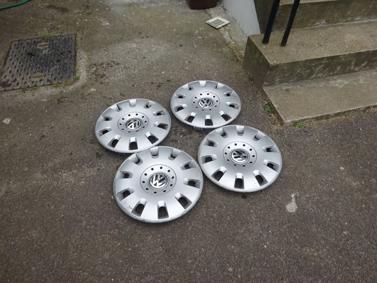 T5 Transporter hubcaps