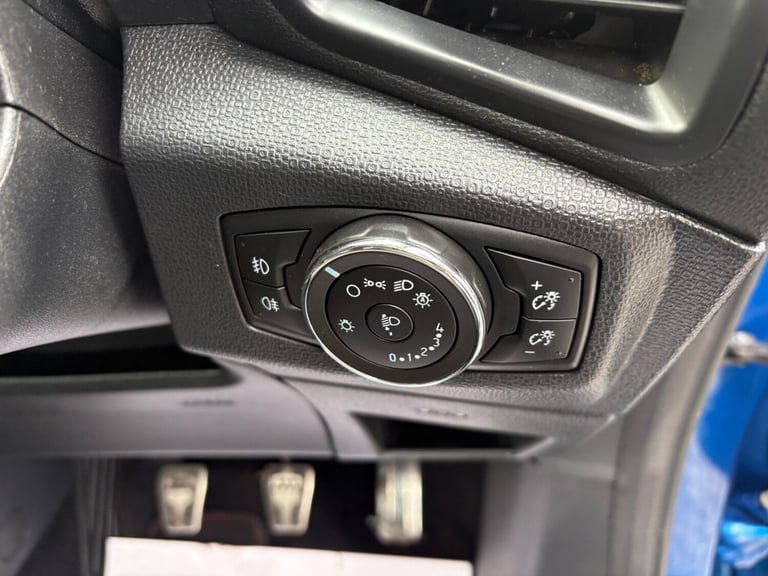 2018 Ford Ecosport 1.0T EcoBoost ST-Line Euro 6 (s/s) 5dr HATCHBACK Petrol Manual