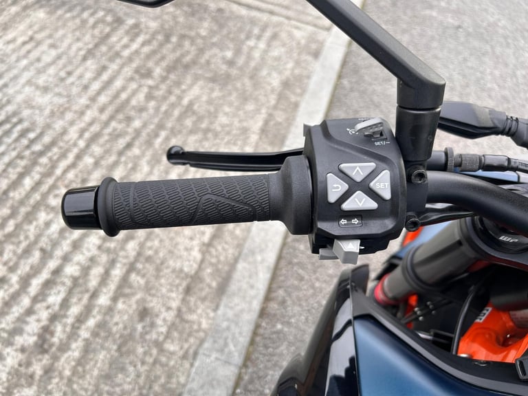 2023 KTM 890 DUKE R 23 Blue Black Sports Naked
