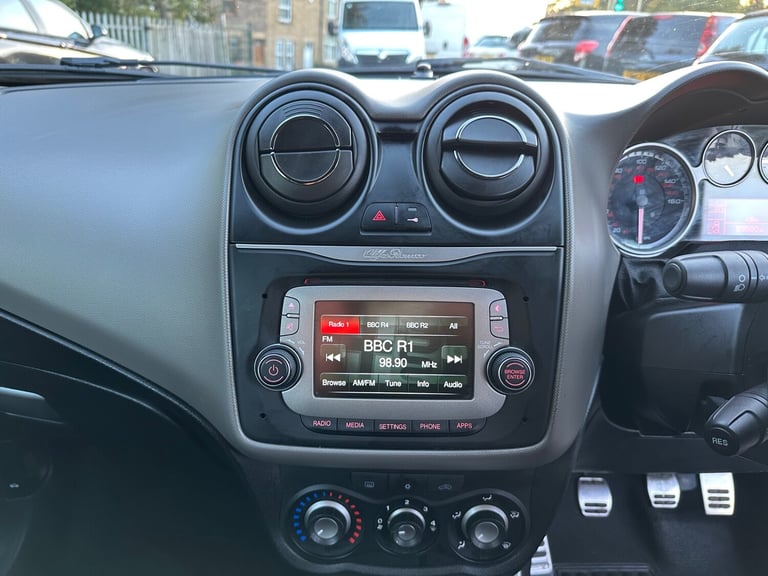 2016 Alfa Romeo MiTo 0.9 TB TwinAir 105 Distinctive 3dr HATCHBACK Petrol Manual