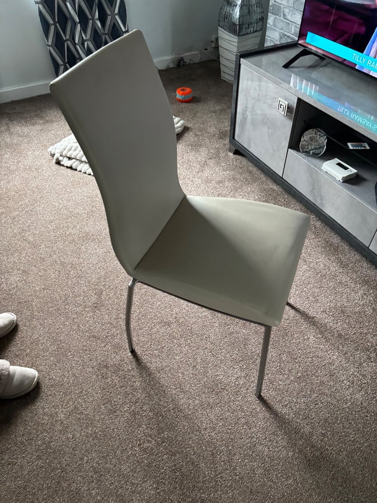 Dining room chairs 