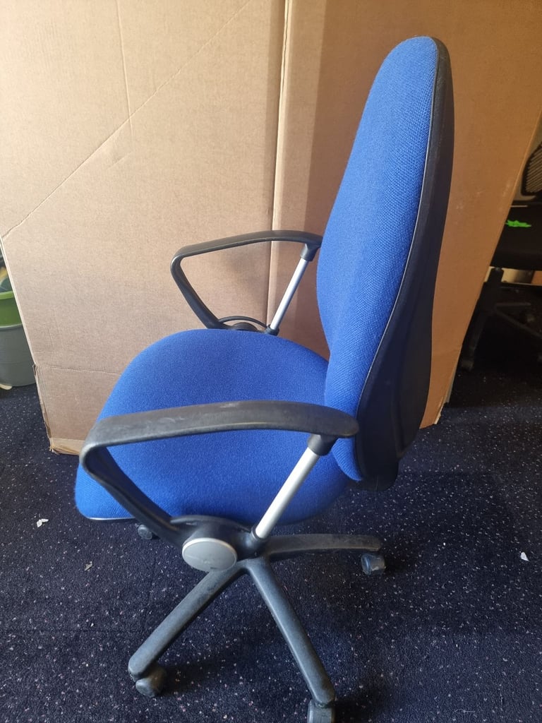 Large Blue Adjustable Office Swivel Desk Chair With Arms Good Quality 