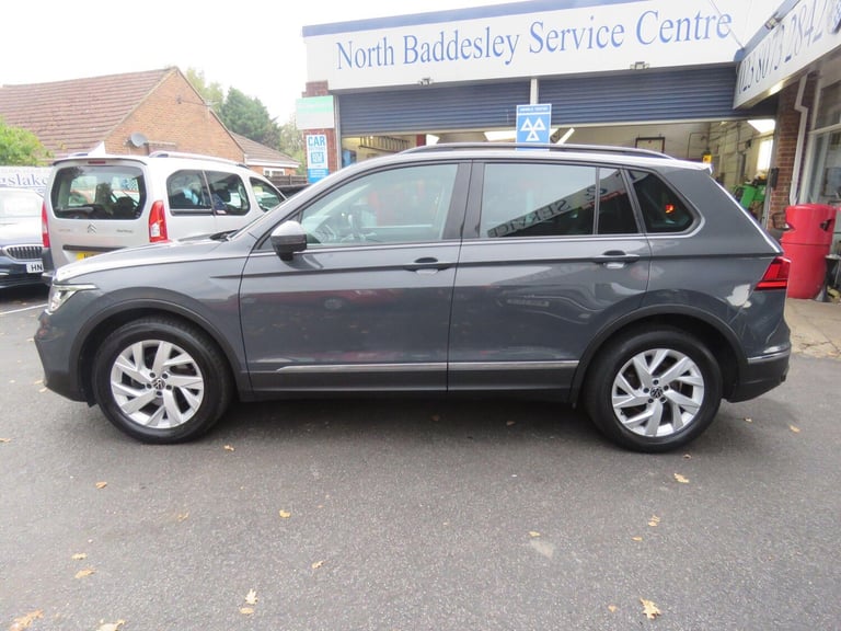2021 Volkswagen Tiguan 1.5 TSI Life Euro 6 (s/s) 5dr ESTATE Petrol Manual
