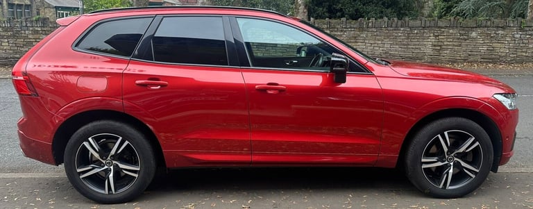 2019 Volvo XC60 2.0 B4D R DESIGN 5dr AWD Geartronic ESTATE Diesel Automatic