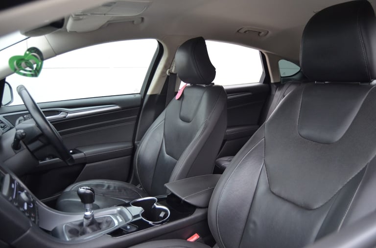 2014 Ford Mondeo 2.0 TDCi 180 Titanium 5dr HATCHBACK Diesel Manual