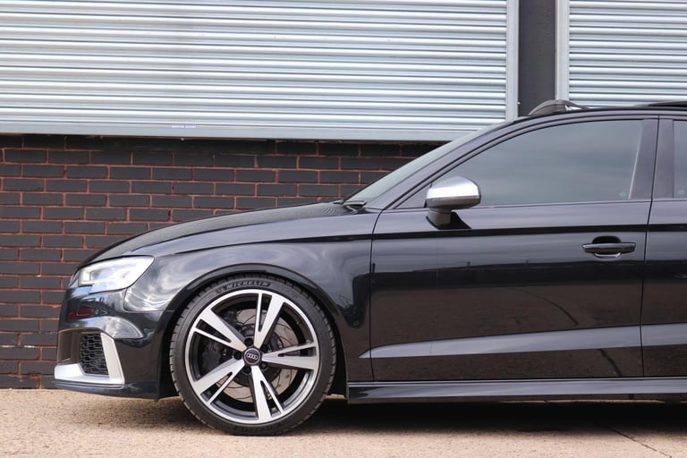 Audi RS3 2.5 TFSI S Tronic quattro - STAGE 2 - PAN RF - ACC - CARBON - SS SEATS 