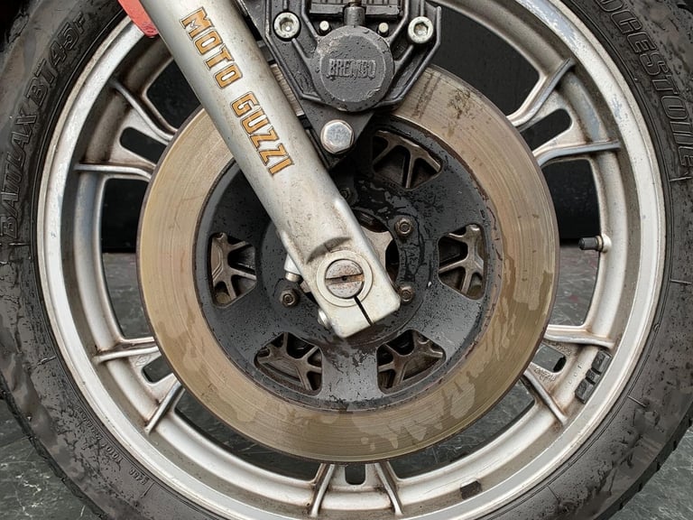 MOTO GUZZI RARE CLASSIC 850-T3 PROJECT BIKE HPI CLEAR