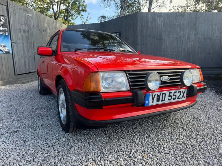  Ford Escort 1.6 XR3 3dr Petrol Manual