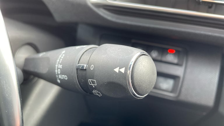 2021 Peugeot 3008 1.6 13.2kWh GT e-EAT Euro 6 (s/s) 5dr SUV Hybrid Automatic