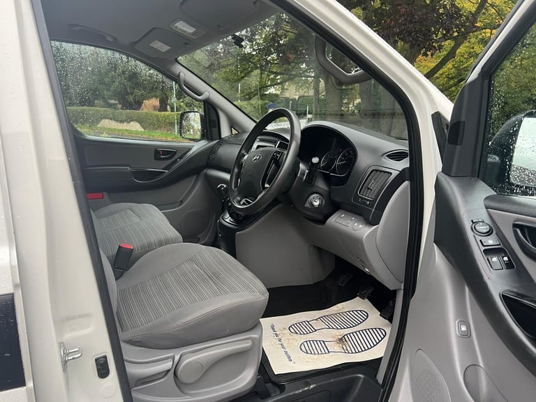 2019 Hyundai Iload 2.5 CRDi 116ps SE Van [6] one owner service history  PANEL VAN Diesel Manual