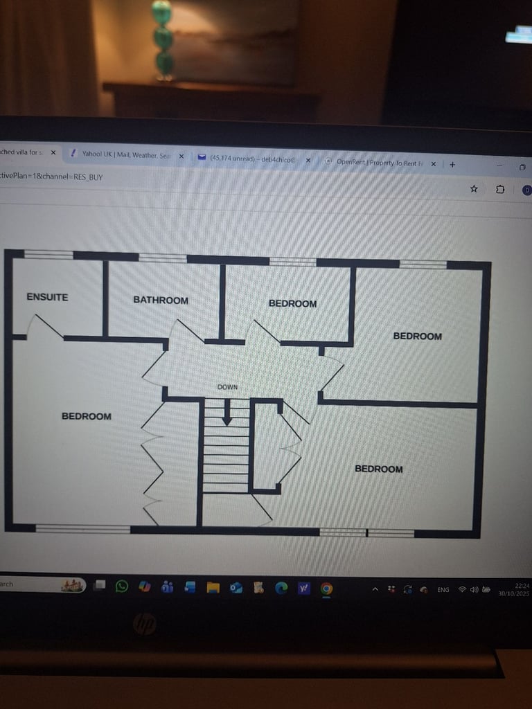 For Sale Four bedroom detached house for sale in Duloch, Dunfermline,  Fife