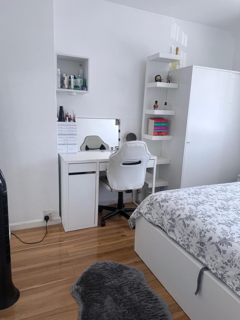 3/4 bed room house in Carshalton - opposite St Helier Hospital