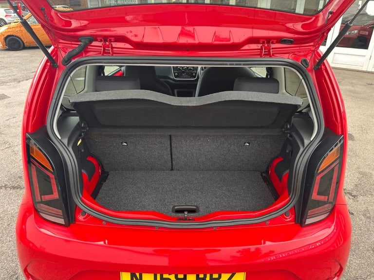 2019 69 VOLKSWAGEN UP! 1.0 MOVE UP! HATCHBACK 3DR PETROL MANUAL EURO 6 (S/S) (60