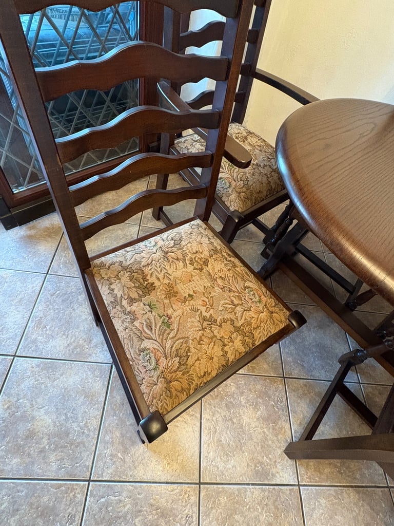 Dining table and chairs 