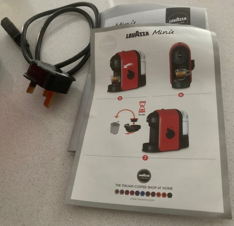 Lavazza A Modo Mia coffee maker, red