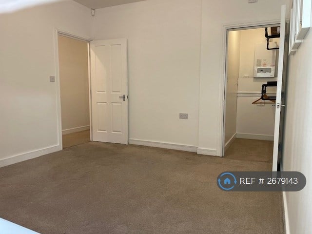 1 bedroom flat in Lower Ashley Road, St. Agnes, Bristol, BS2 (1 bed) (#2679143)