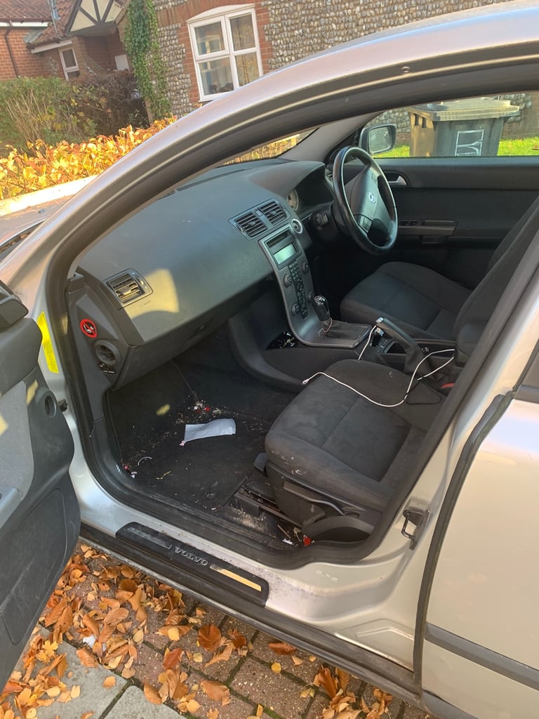 Volvo, S40, Saloon, 2006, Manual, 1596 (cc), 4 doors