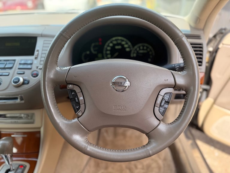 2017 Nissan President CIMA 4.5 + 45K + 4.5 (V8) + IMPORT + AUTOMATIC + CLEAN CAR