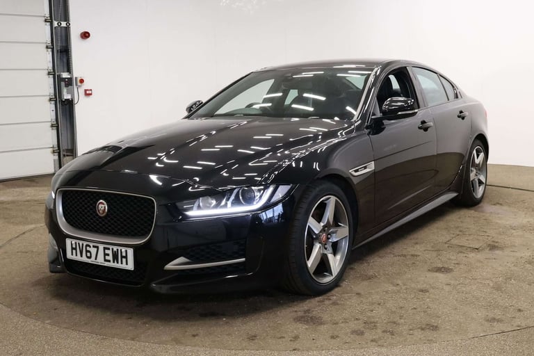 2017 Jaguar XE 2.0 XE R-Sport D 4dr Saloon Diesel Manual