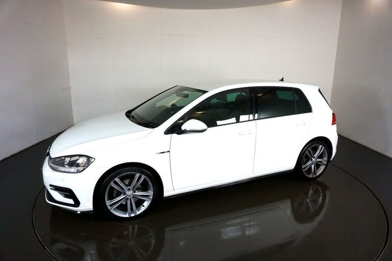 2017 Volkswagen Golf 2.0 TDI R-Line Hatchback 5dr Diesel Manual Euro 6-BLUETOOTH-ADAPTIVE CRUISE ...